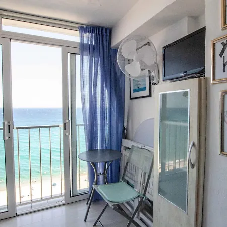 Apartment Girorooms Rosamaria *